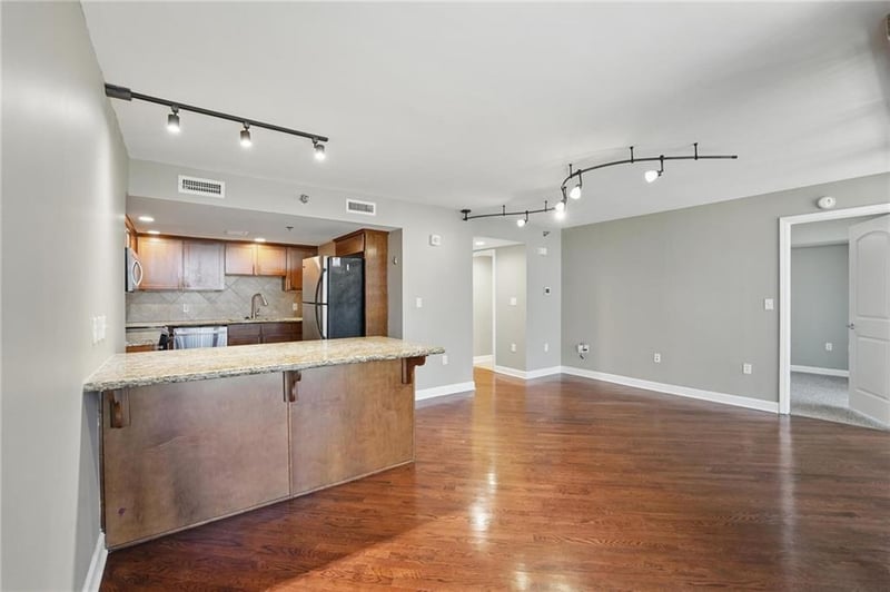 600 E Admiral Blvd #1603, Kansas City, MO 64106
