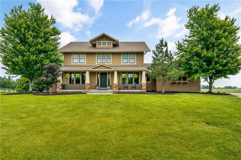 30837 Spring Valley Rd, Louisburg, KS 66053
