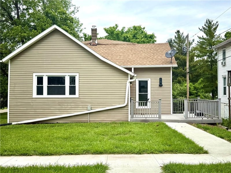 315 Thompson St, Maryville, MO 64468