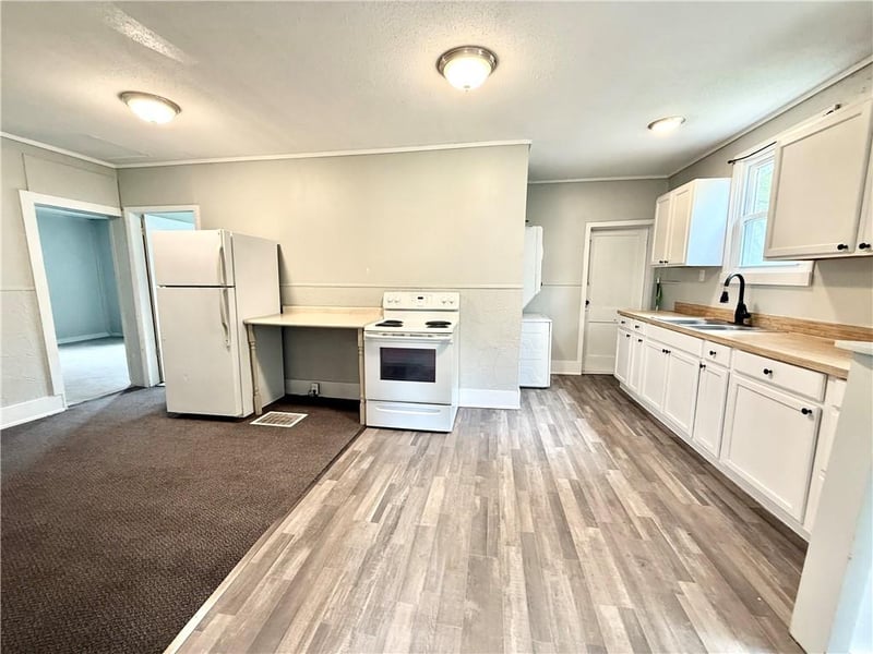 315 Thompson St, Maryville, MO 64468