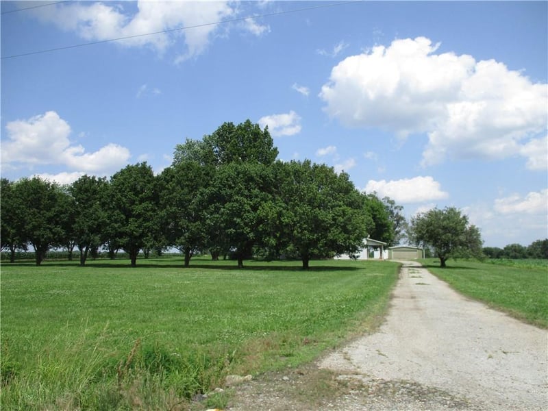 1834 High School Ave, Columbus, KS 66725