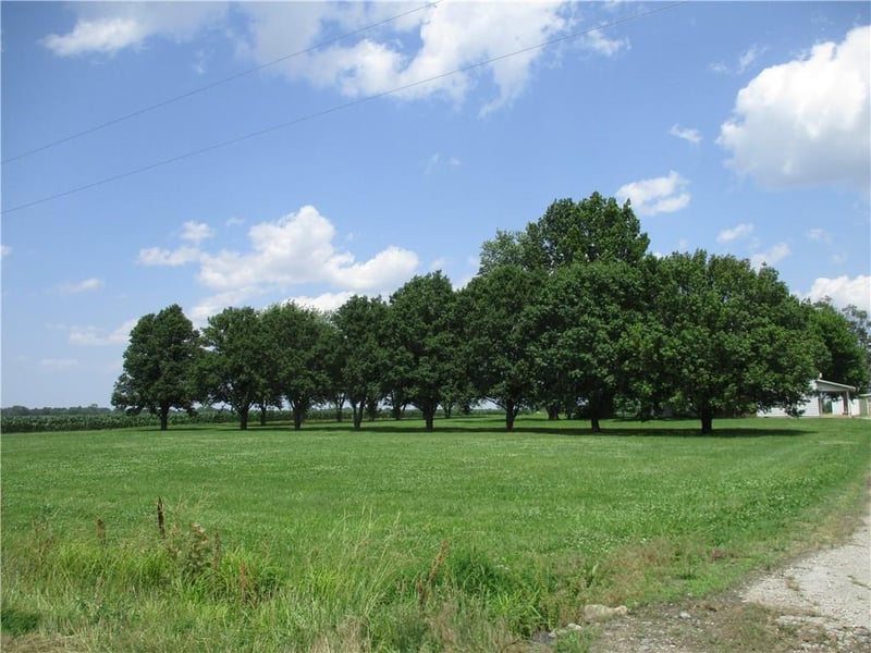 1834 High School Ave, Columbus, KS 66725
