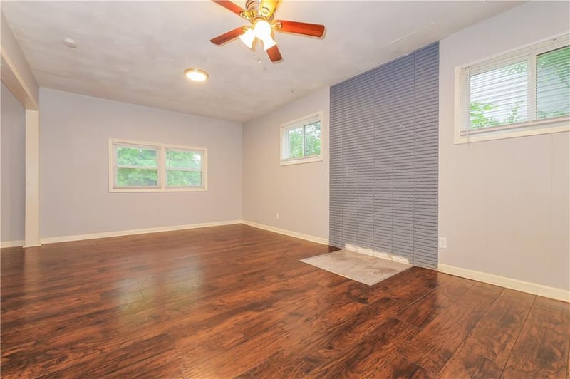 3702 106th Ter, Kansas City, MO 64137