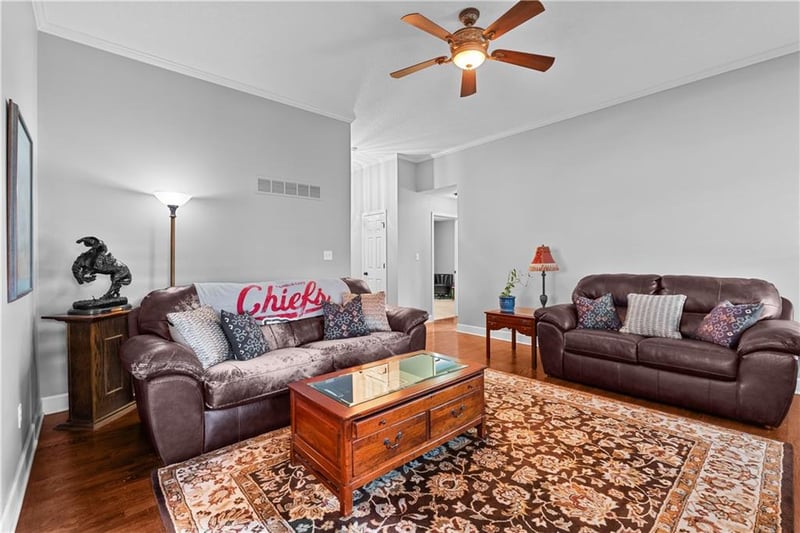 14815 E 48th St, Kansas City, MO 64136