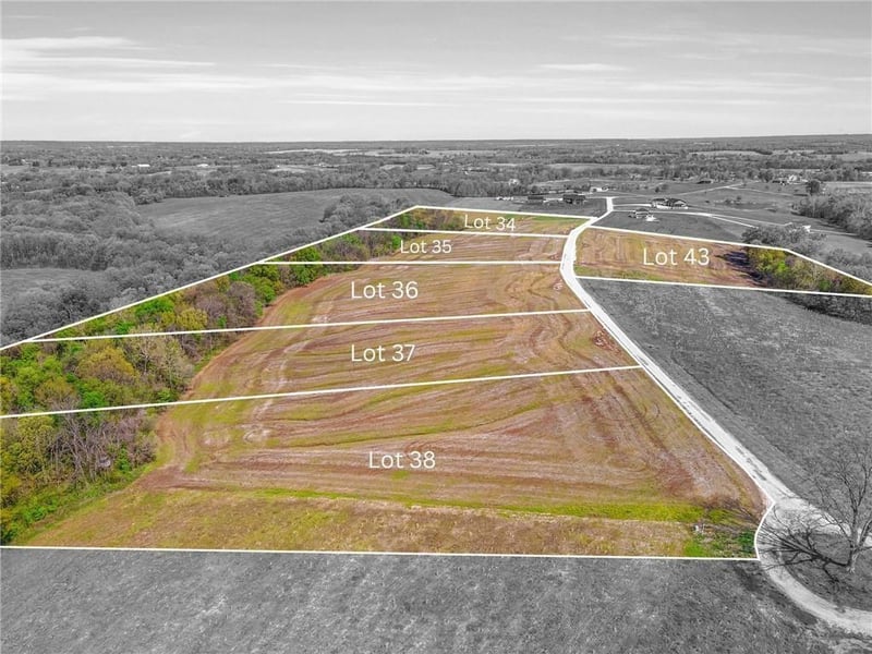 Lot 37 Airfield Ln, Richmond, MO 64085