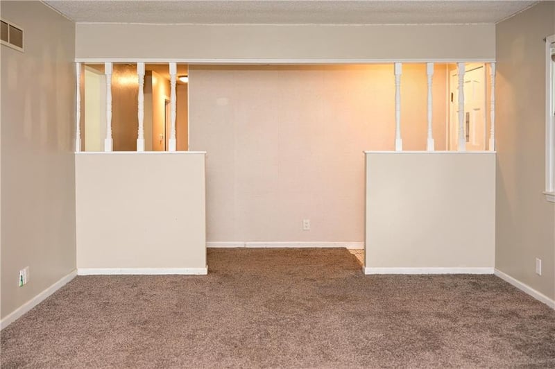 7940 102nd St, Kansas City, MO 64134