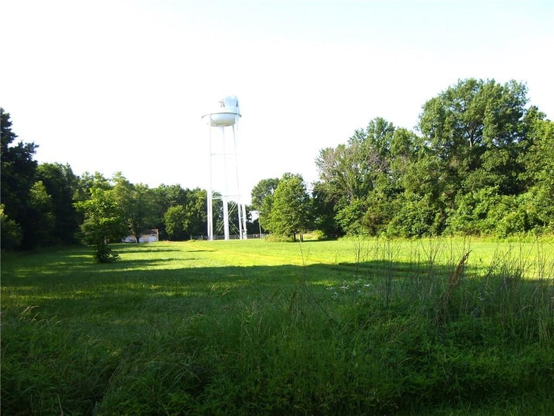 E Walnut St, Arma, KS 66712