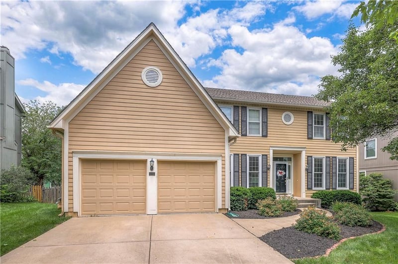 5106 W 157th Ter, Overland Park, KS 66224