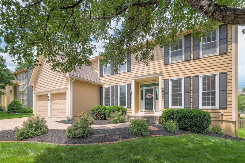 5106 W 157th Ter, Overland Park, KS 66224