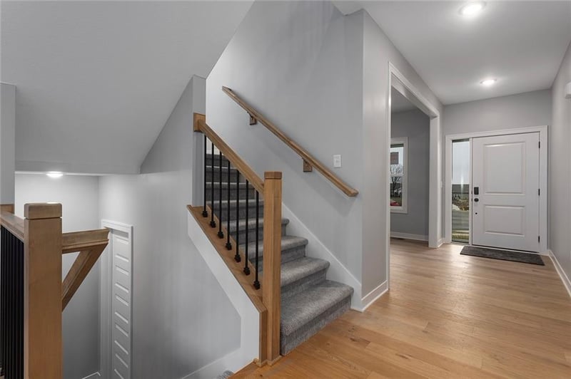 13458 179th Ter, Overland Park, KS 66013