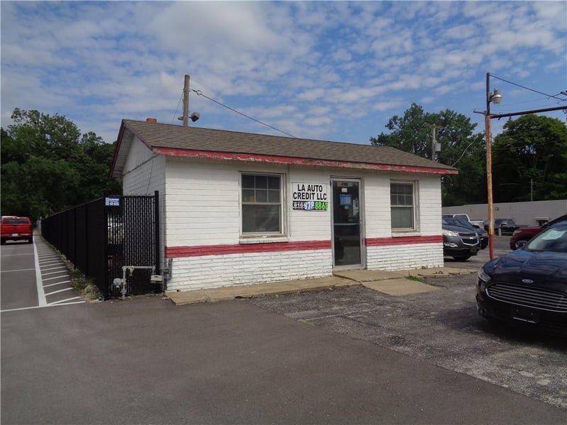 4305 NW Gateway Ave, Riverside, MO 64150
