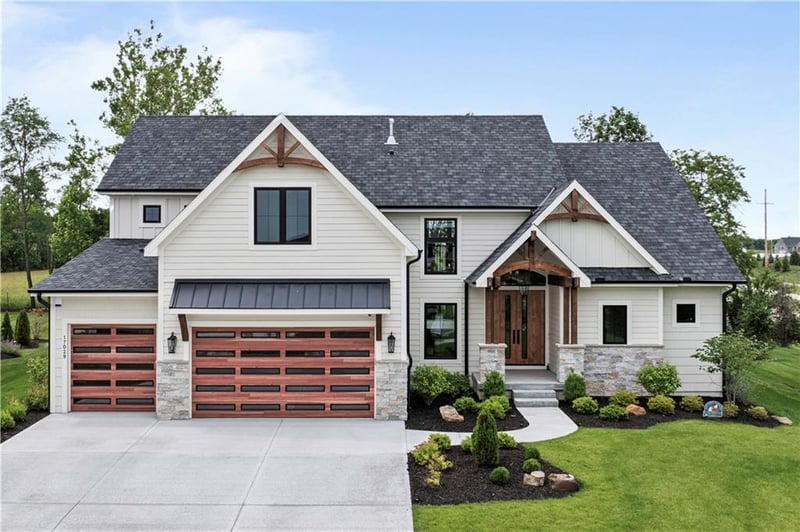 17029 Lucille St, Overland Park, KS 66221