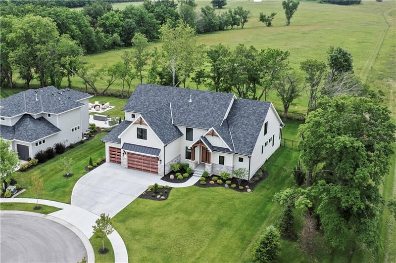 17029 Lucille St, Overland Park, KS 66221