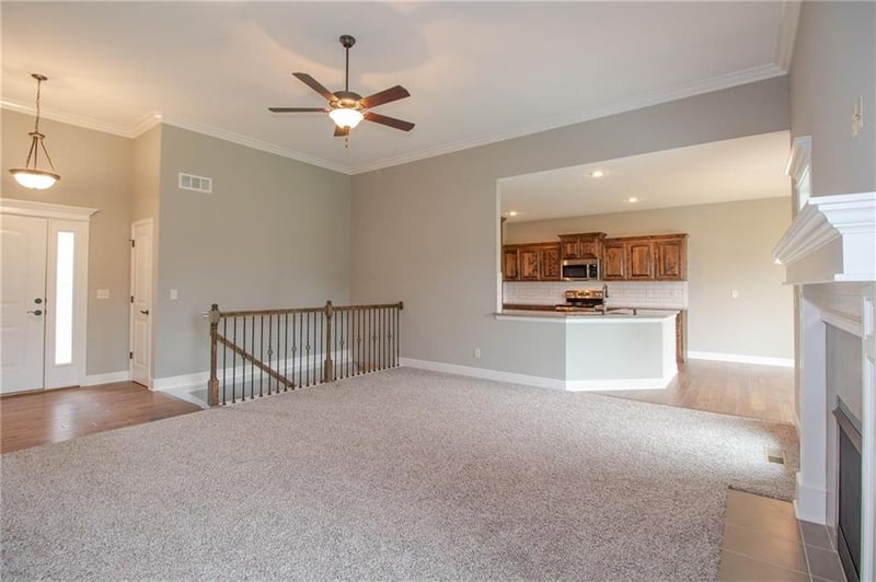 3712 NE 90th St, Kansas City, MO 64156