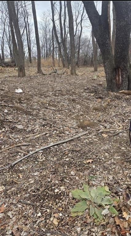 8047 R Parallel Pw, Kansas City, KS 66112