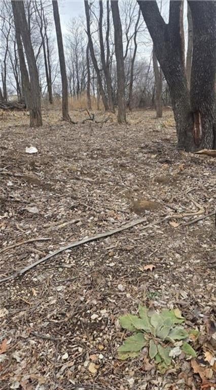 8047 R Parallel Pw, Kansas City, KS 66112