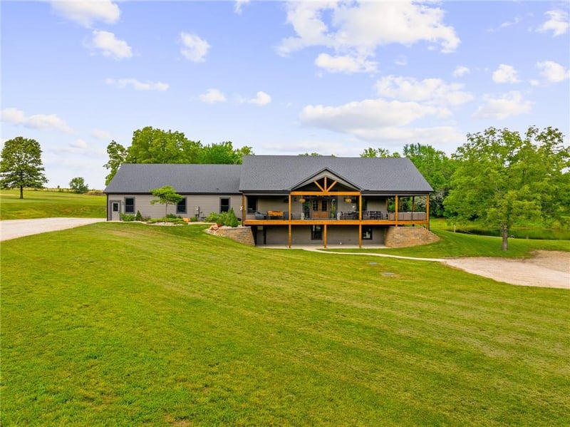 31788 W 223rd St, Spring Hill, KS 66083