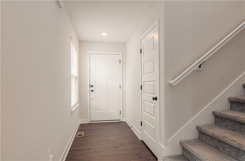 18061 W Hauser St, Overland Park, KS 66013