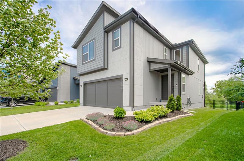 18061 W Hauser St, Overland Park, KS 66013