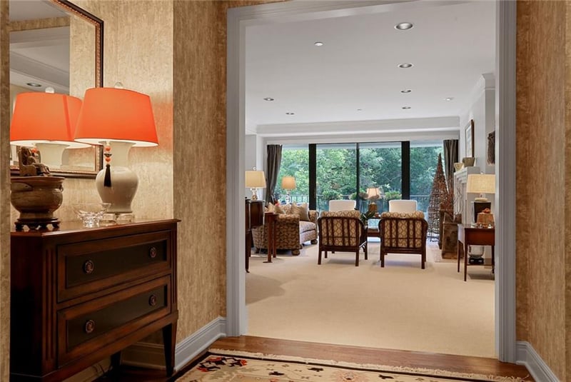 433 Ward Pw #5S, Kansas City, MO 64112