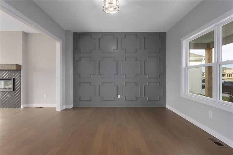 13313 179th St, Overland Park, KS 66013