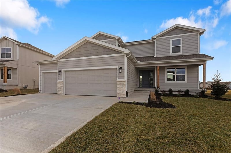 13313 W 179th St, Overland Park, KS 66013