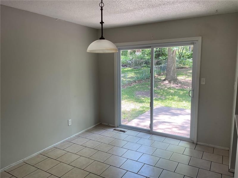 3212 Canterbury Rd, Blue Springs, MO 64015