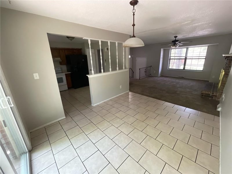 3212 Canterbury Rd, Blue Springs, MO 64015