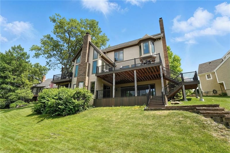 5806 W 130th St, Overland Park, KS 66209