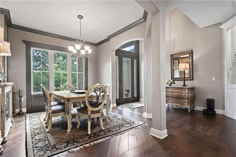 2628 W 162nd Ter, Overland Park, KS 66085