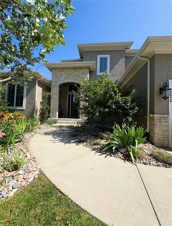 2628 W 162nd Ter, Overland Park, KS 66085