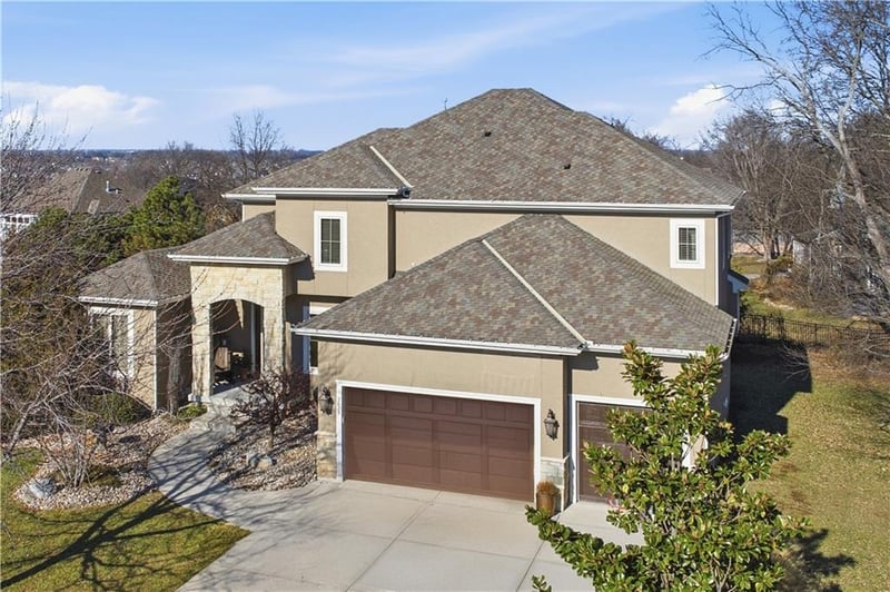 2628 W 162nd Ter, Overland Park, KS 66085