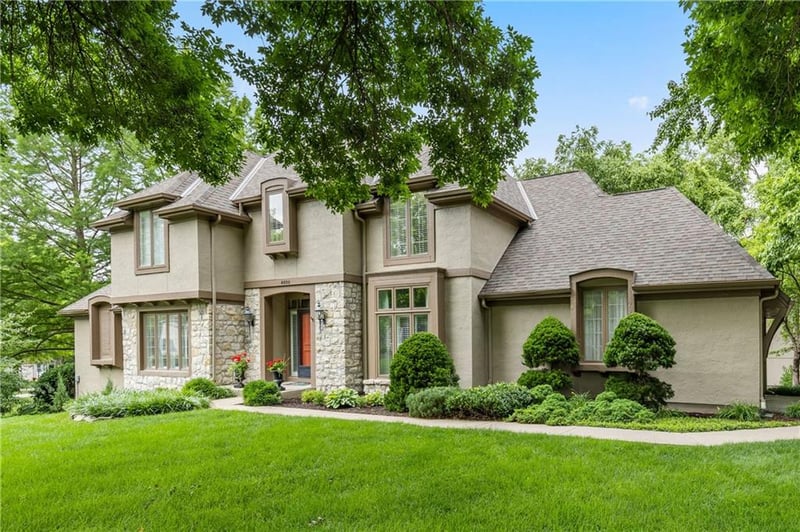 4800 W 114 St, Leawood, KS 66211