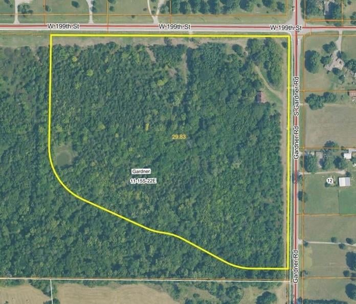 19920 Gardner Rd, Gardner, KS 66030