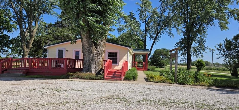 24770 Earnest Rd, Osawatomie, KS 66064