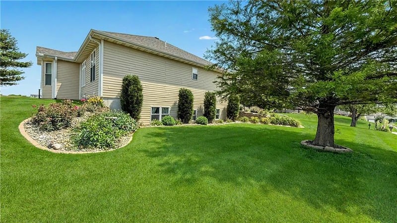 1810 Southdale Ave, Maryville, MO 64468