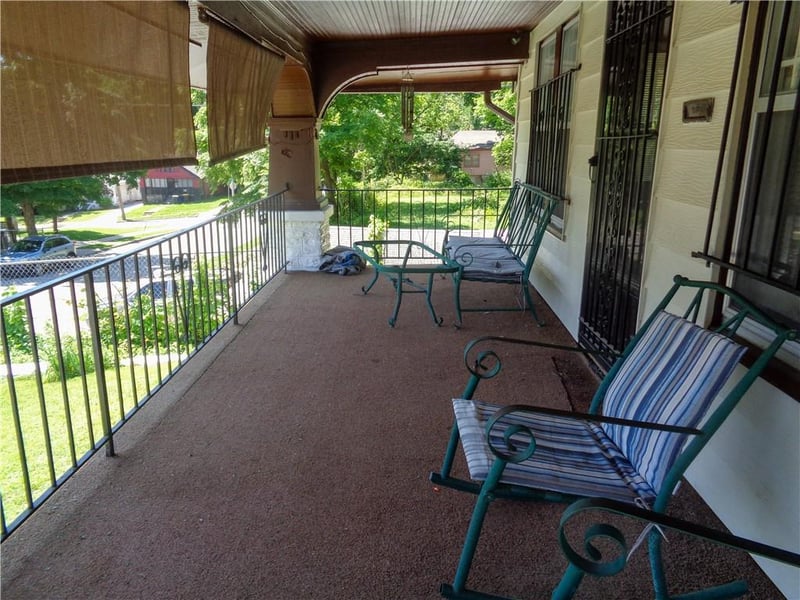 5034 Agnes Ave, Kansas City, MO 64130