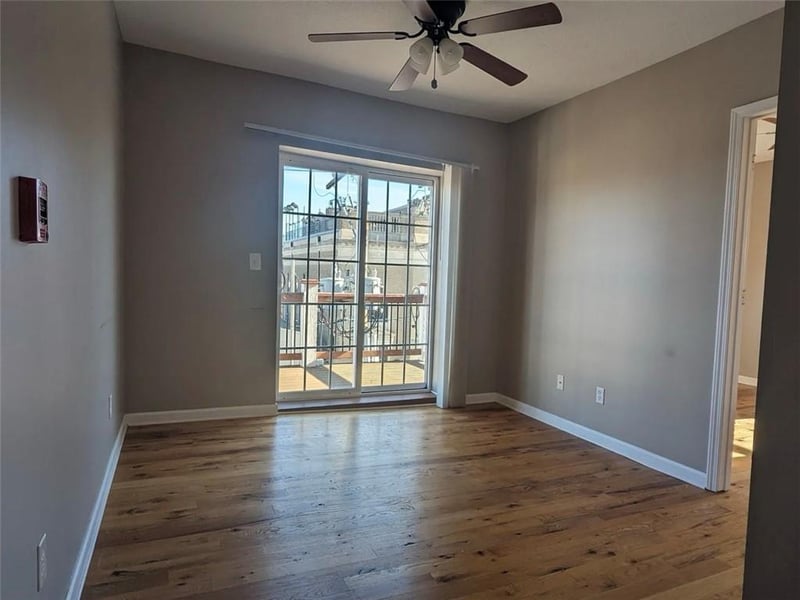 3946-3950 Walnut St, Kansas City, MO 64111