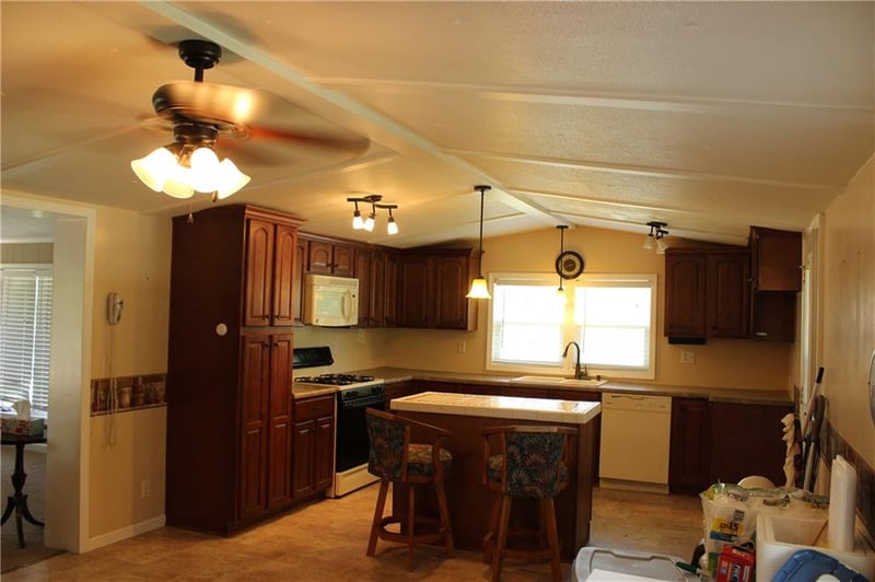22219 County Road 253 Rd, Wheatland, MO 65779