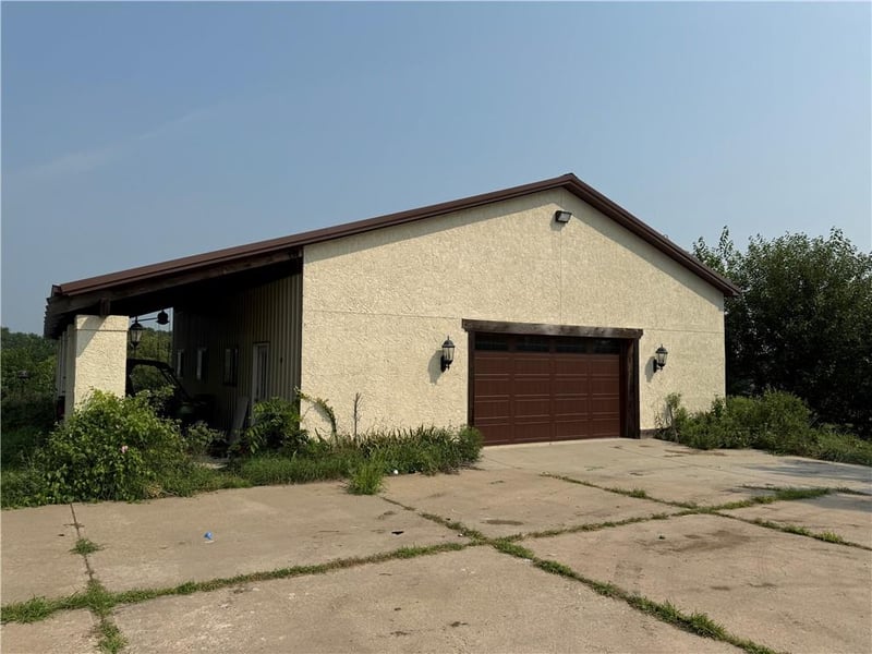 12824 Leavenworth Rd, Kansas City, KS 66109