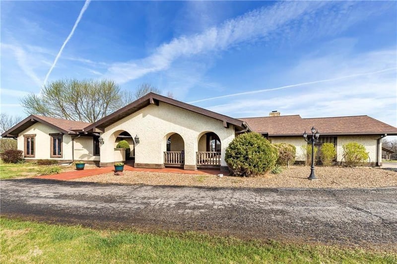 12824 Leavenworth Rd, Kansas City, KS 66109