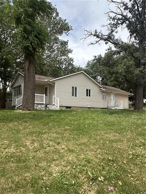 327 7th St, Maryville, MO 64468