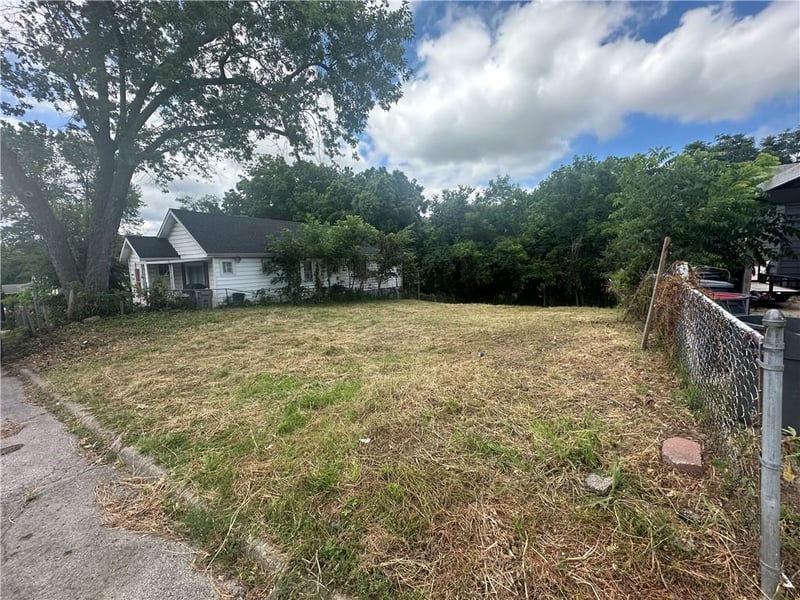 340 33 Rd St, Kansas City, KS 66102