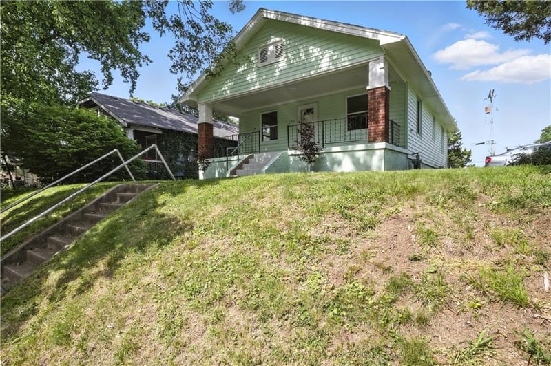 1962 28th St, Kansas City, KS 66104