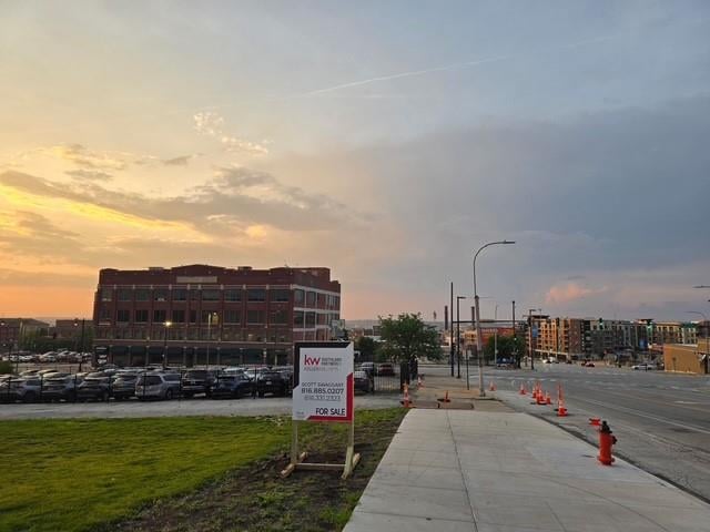 718 Grand Blvd, Kansas City, MO 64106