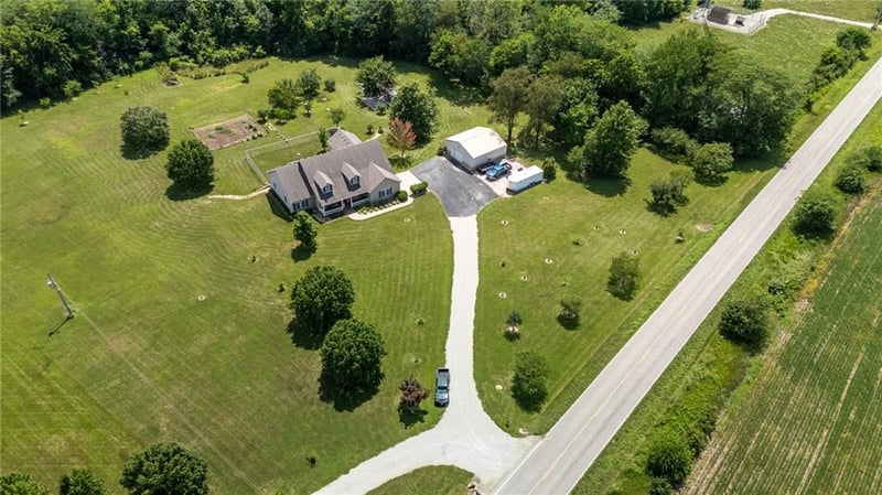 13846 C Hw, Rayville, MO 64084