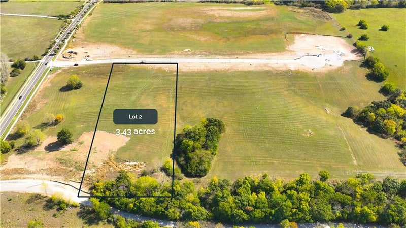 10786 Ewing Ave, Kansas City, MO 64156