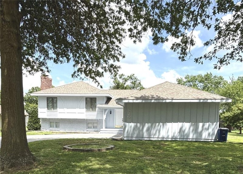920 S Denman Ave, Chanute, KS 66720