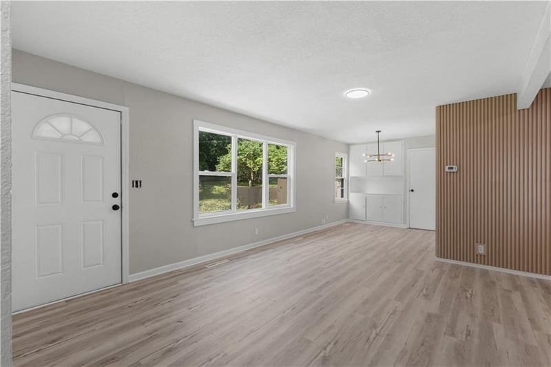 3416 43rd St, Kansas City, MO 64117