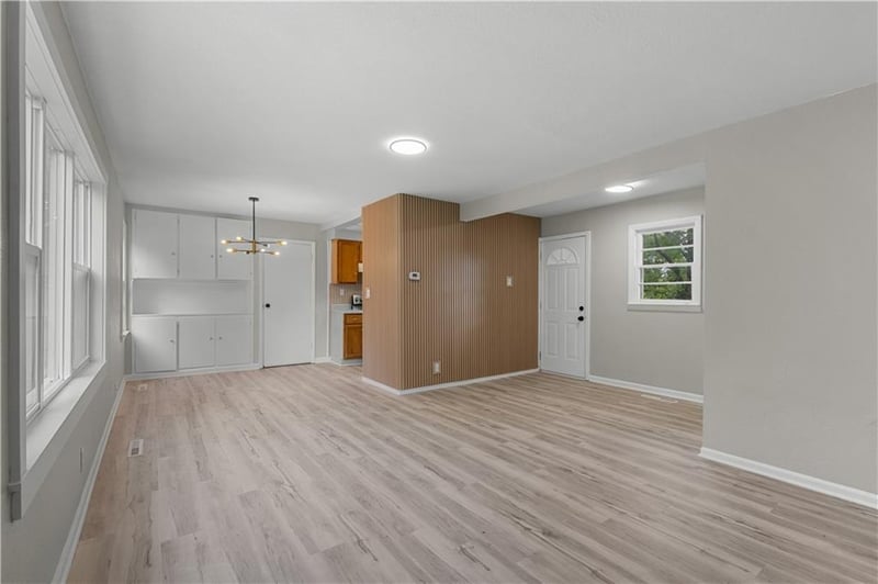 3416 43rd St, Kansas City, MO 64117